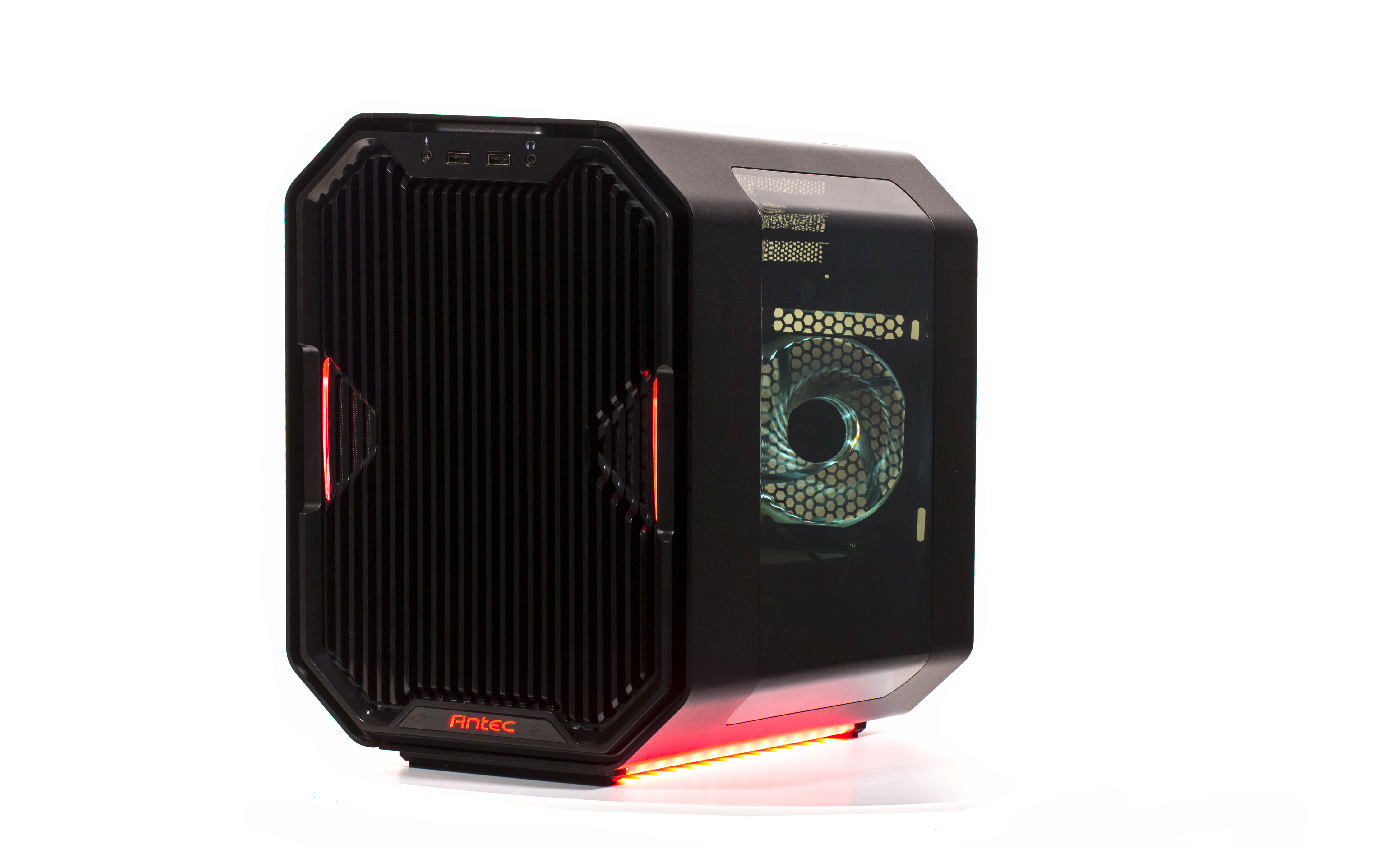 Antec Cube EKWB diagonal2  - Red illuminated