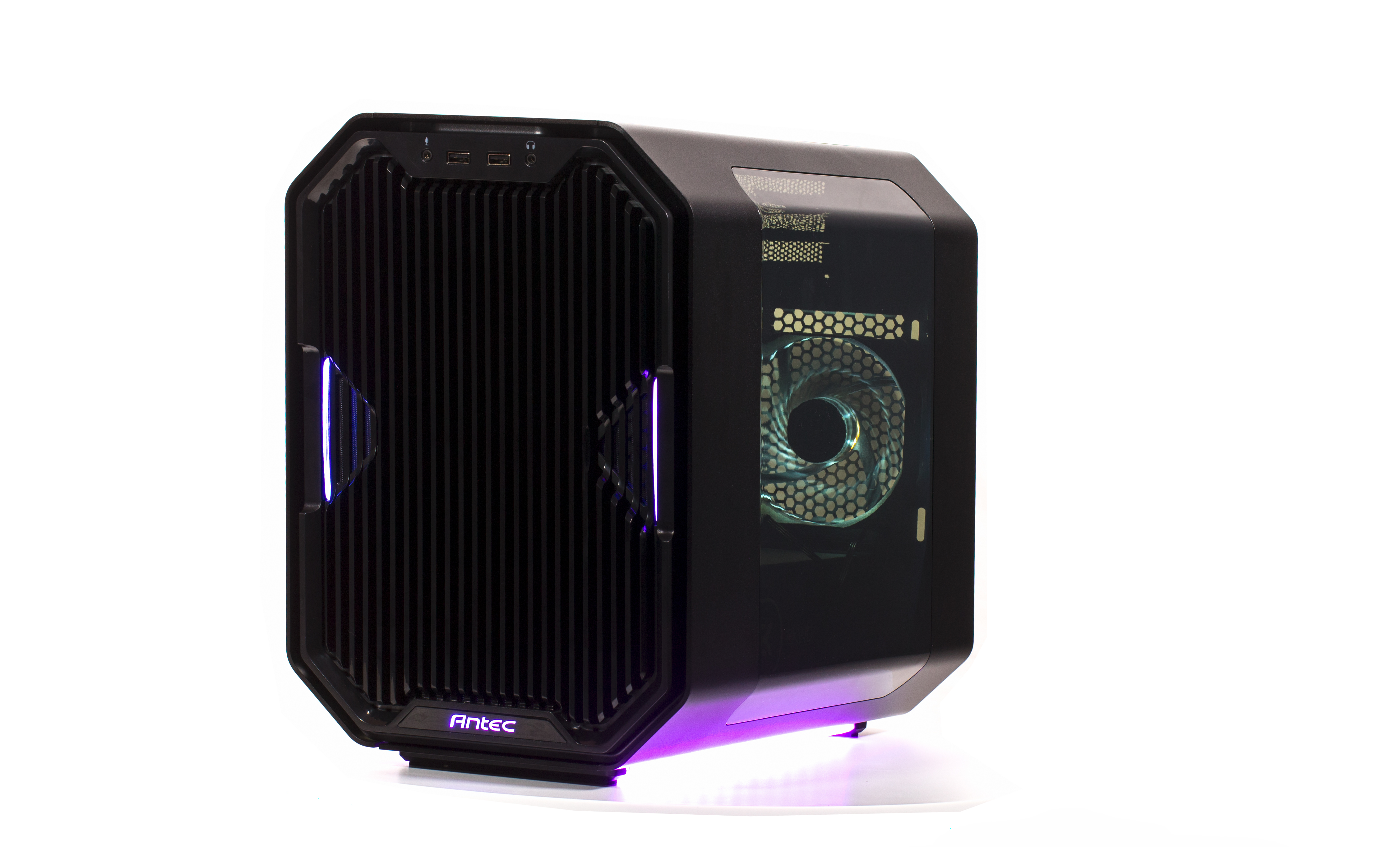 Antec Cube EKWB diagonal2  - Purple illuminated